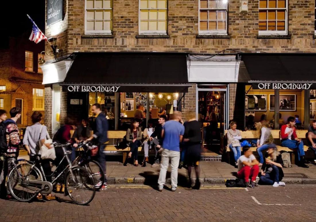 Appartement Cozy And Peaceful With Terrace In Hackney Londen