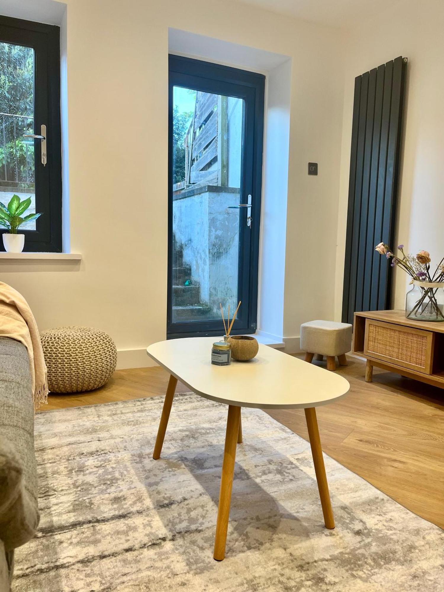 Apartment Cozy And Peaceful Apartment With Terrace In Hackney London