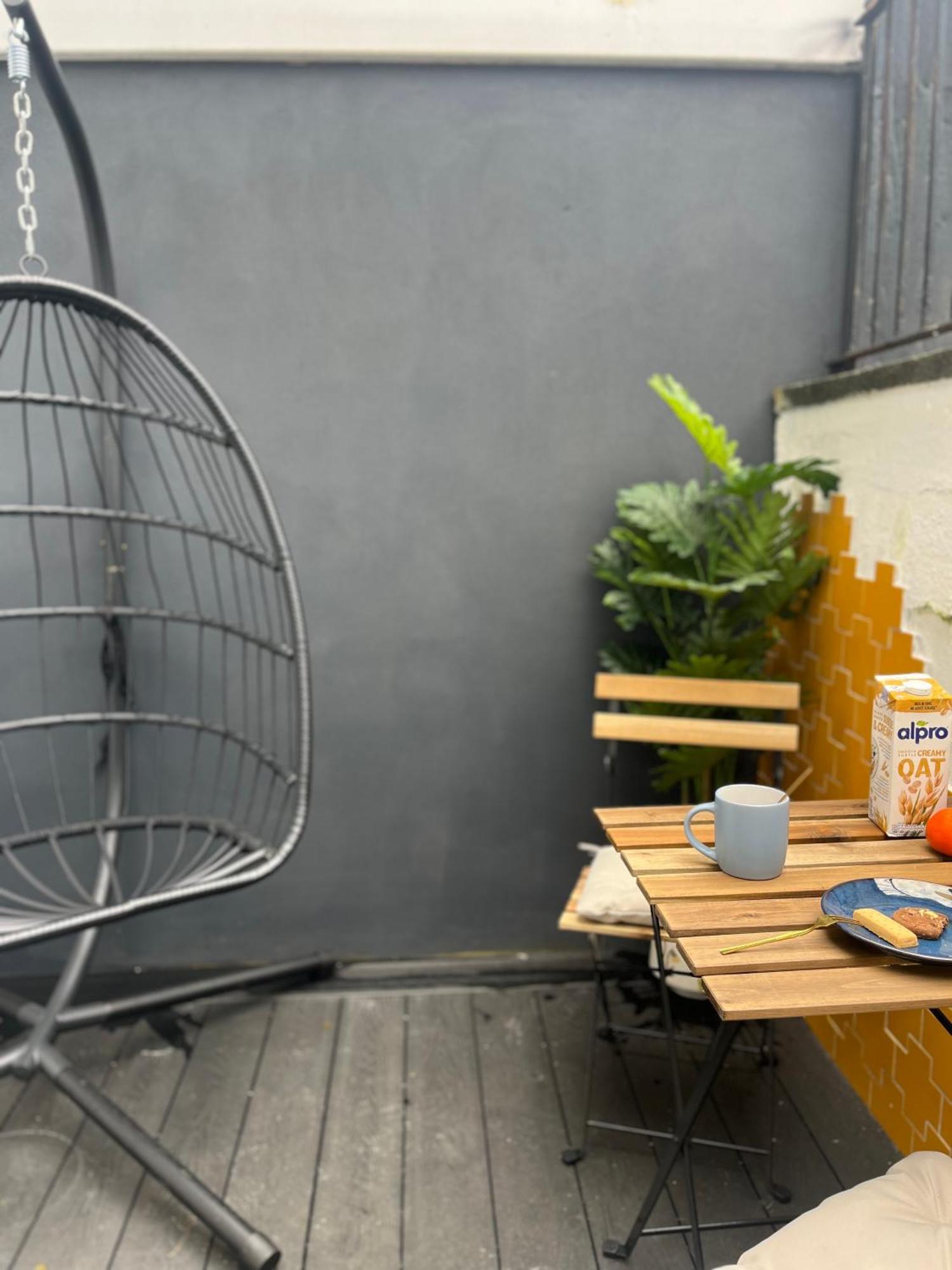 Apartment Cozy And Peaceful Apartment With Terrace In Hackney London