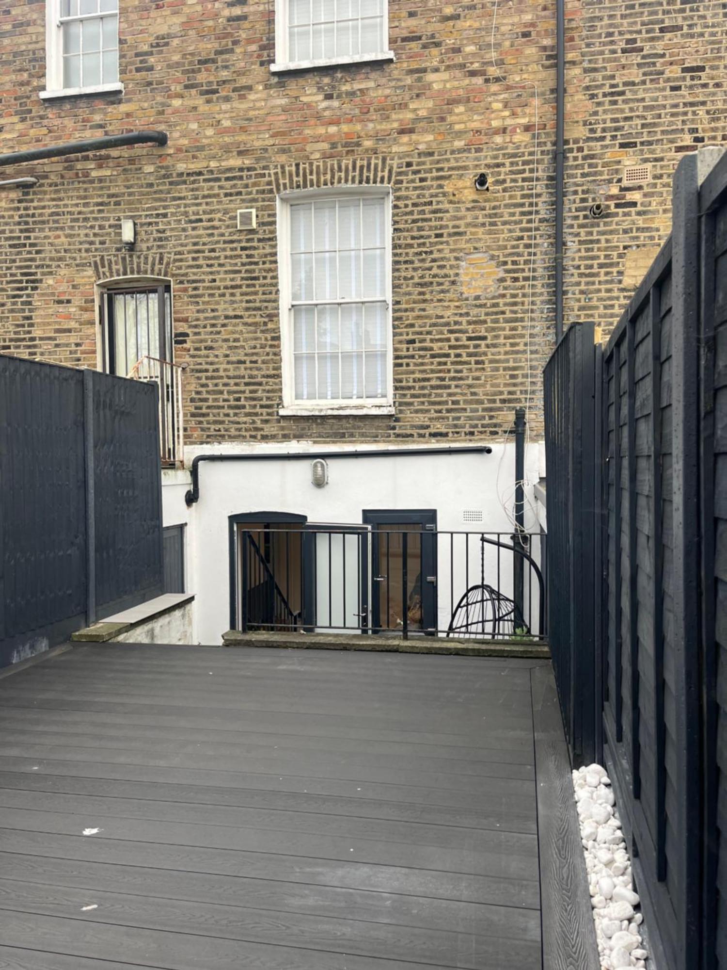 Cozy And Peaceful Apartment With Terrace In Hackney Apartment *
